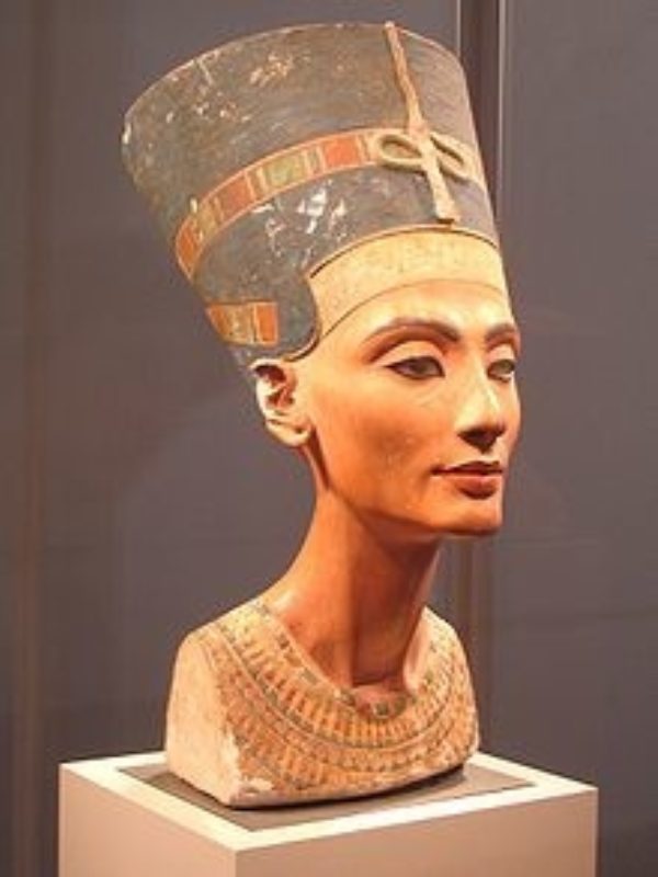 Nefertiti bust