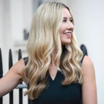 Dorothy blogger of She Goes Wear shares her delight of finally conquering adult acne