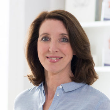 Dr Hilary Allan